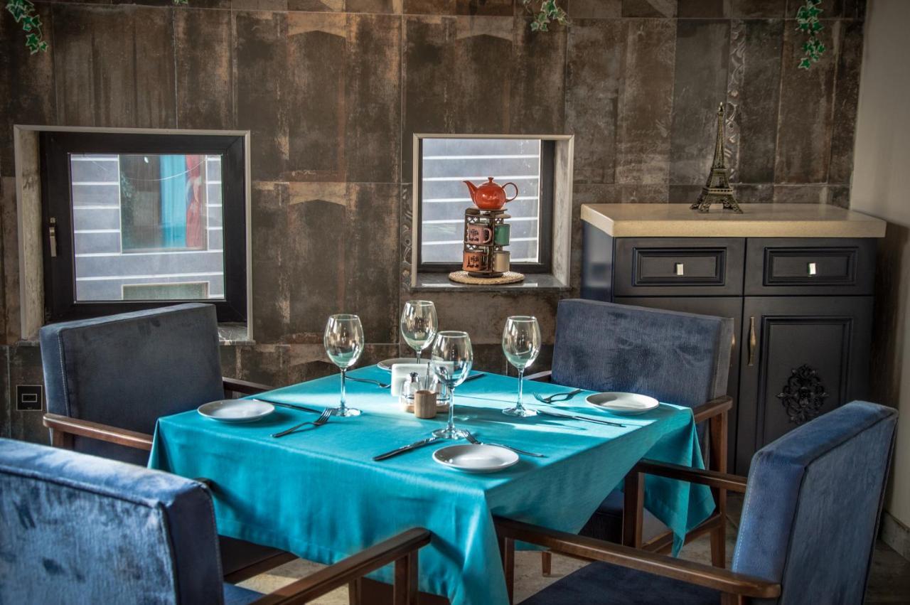 Hillmond'S Boutique Hotel Баку Екстериор снимка